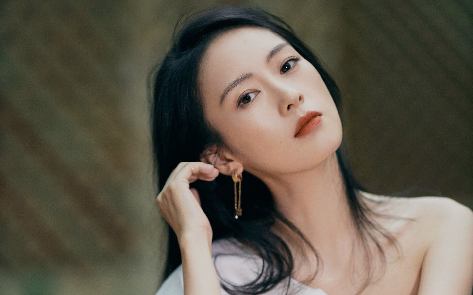 雷火电竞简介-足球的确定性与偶然性，数据与意外的交响